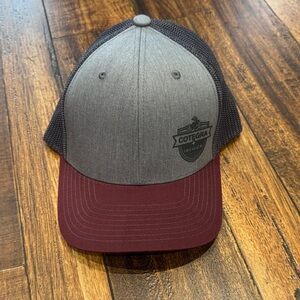 Richardson trucker hat